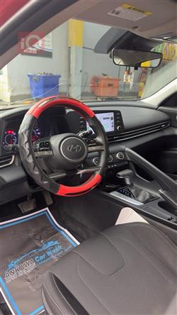 هیوندای ئەلەنترا